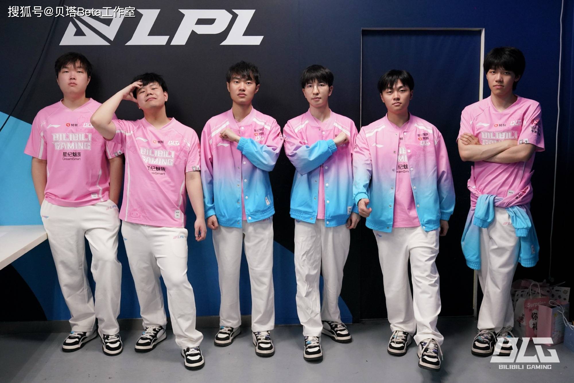 TL逆转BLG,Knight2惊艳世界的简单介绍 TL逆转BLG,Knight2惊艳世界的简单介绍