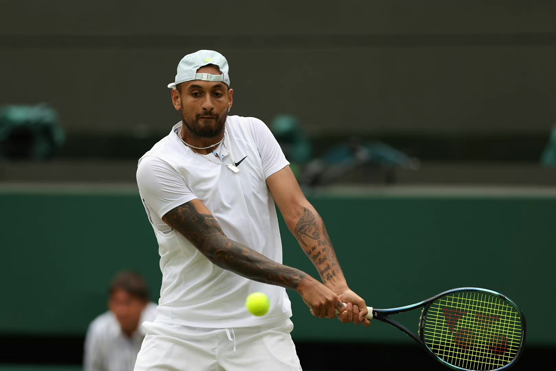 英国网球队血洗澳大利亚网球队，克耶高斯高光表现的简单介绍